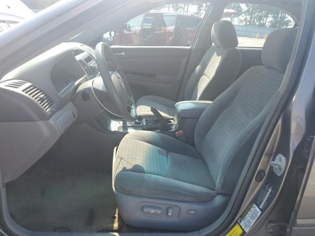 4T1BE30KX5U513586 - 2005 TOYOTA CAMRY LE BROWN photo 7