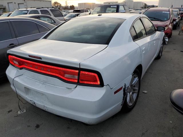 2B3CL3CG6BH606787 - 2011 DODGE CHARGER WHITE photo 3