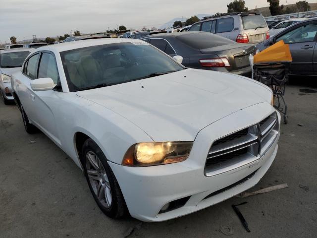 2B3CL3CG6BH606787 - 2011 DODGE CHARGER WHITE photo 4