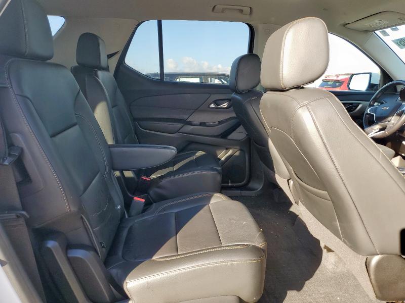 1GNERHKW5KJ305025 - 2019 CHEVROLET TRAVERSE LT WHITE photo 11