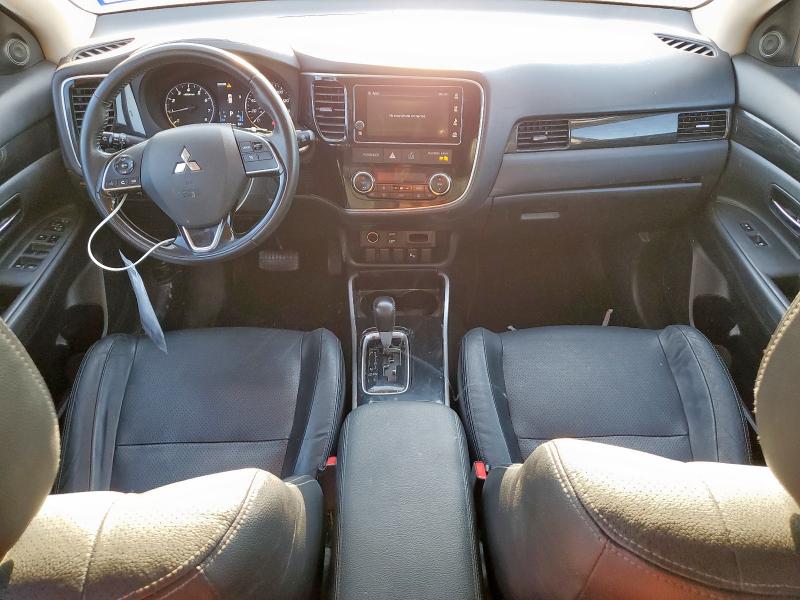 JA4AZ3A38JZ012750 - 2018 MITSUBISHI OUTLANDER SE GRAY photo 8