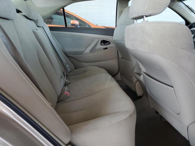4T1BE46K89U910605 - 2009 TOYOTA CAMRY BASE ვერცხლისფერი ფოტო 10