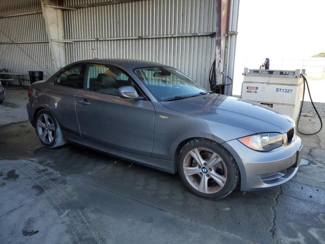 WBAUP9C56BVF46364 - 2011 BMW 128 I GRAY photo 4
