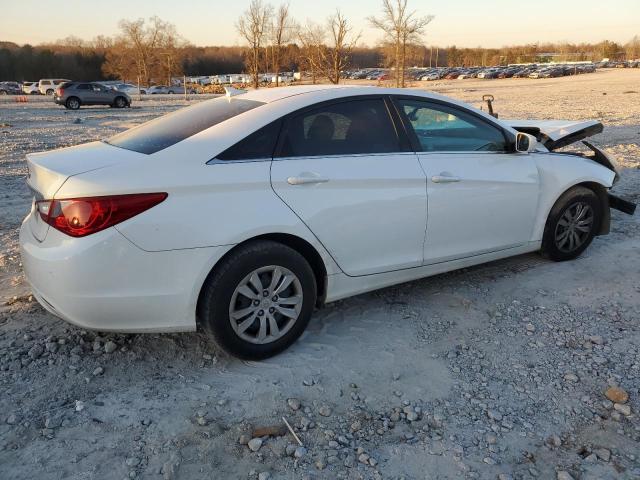 5NPEB4AC4CH389345 - 2012 HYUNDAI SONATA GLS WHITE photo 3