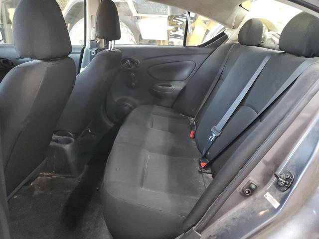 3N1CN7AP6KL823222 - 2019 NISSAN VERSA S GRAY photo 10