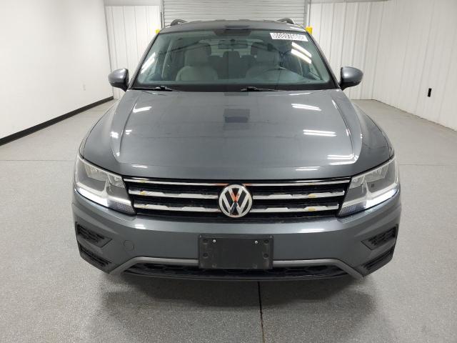 3VV1B7AX4LM098620 - 2020 VOLKSWAGEN TIGUAN S 灰色 照片 5