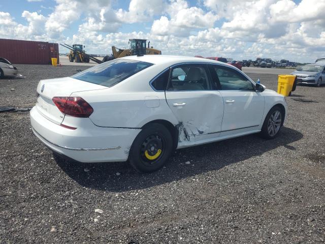 1VWGT7A32HC063468 - 2017 VOLKSWAGEN PASSAT SE 白色 照片 3