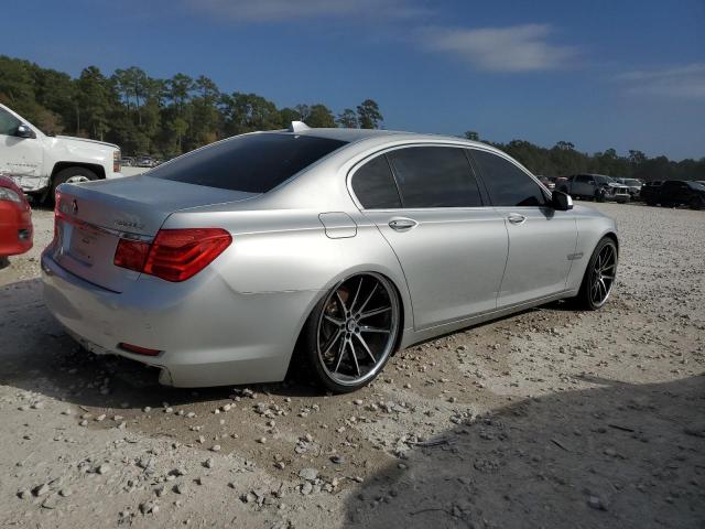 WBAKB83509CY57520 - 2009 BMW 750 LI SILVER photo 3