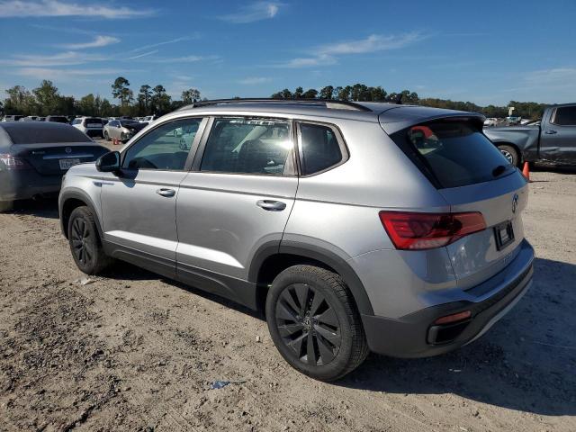 3VV5X7B23RM105135 - 2024 VOLKSWAGEN TAOS S GRAY photo 2