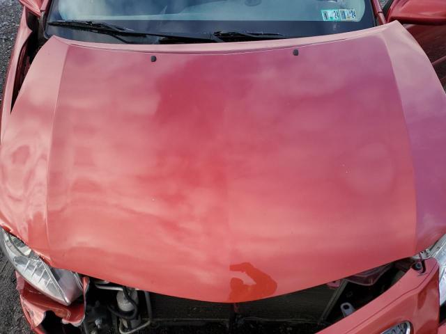 5Y2SL65858Z418448 - 2008 PONTIAC VIBE RED photo 11