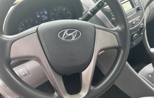 KMHCT4AE5HU333302 - 2017 HYUNDAI ACCENT SE SILVER photo 12