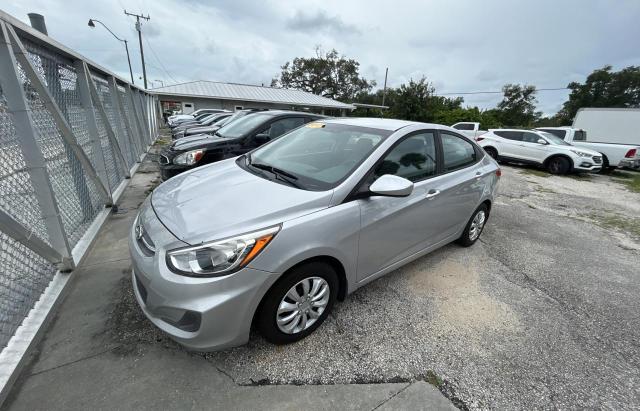 KMHCT4AE5HU333302 - 2017 HYUNDAI ACCENT SE SILVER photo 2