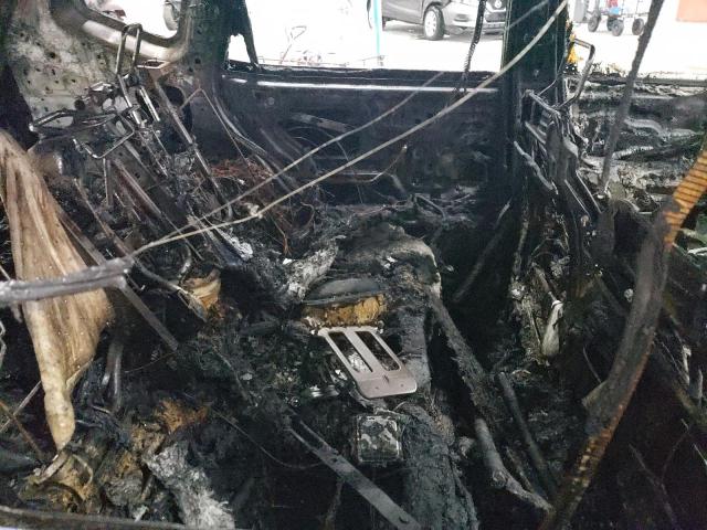 KNMAT2MV0KP512588 - 2019 NISSAN ROGUE S BLUE photo 11