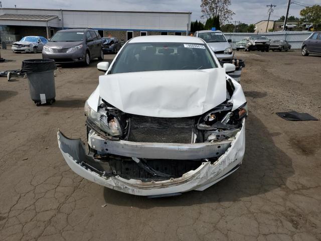 19XFB2F54EE221831 - 2014 HONDA CIVIC LX WHITE photo 5