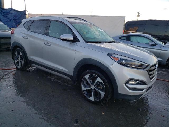 KM8J33A27HU273045 - 2017 HYUNDAI TUCSON LIMITED SILVER photo 4