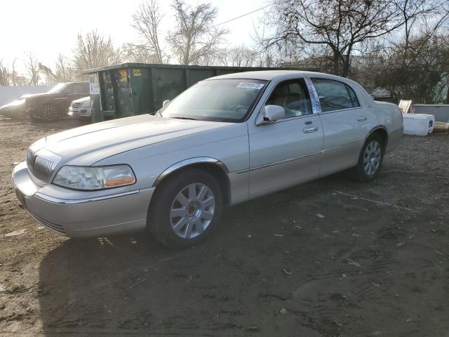 1LNHM83W04Y652058 - 2004 LINCOLN TOWN CAR ULTIMATE BEIGE photo 1