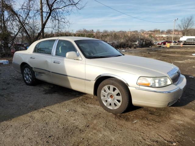 1LNHM83W04Y652058 - 2004 LINCOLN TOWN CAR ULTIMATE BEIGE photo 4