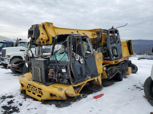 5140000100 - 2017 OTHER EXCAVATOR YELLOW photo 2