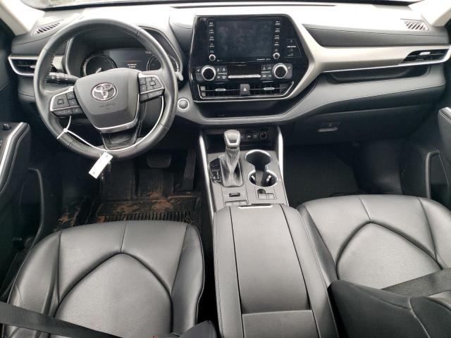 5TDGZRBH3MS073586 - 2021 TOYOTA HIGHLANDER XLE BLACK photo 8