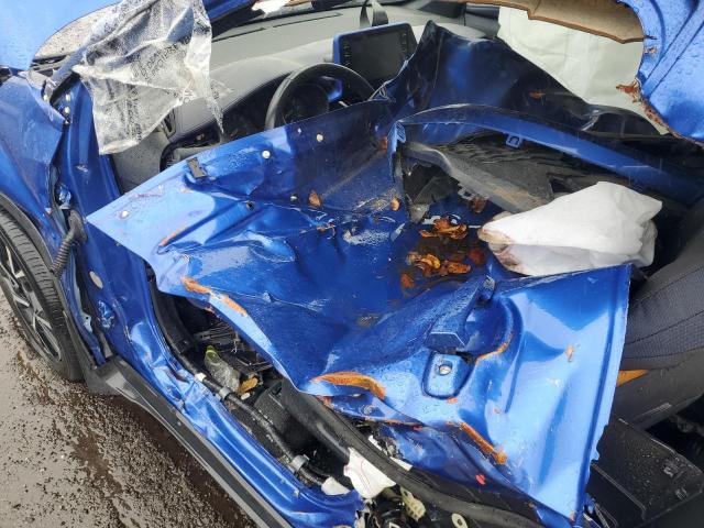 NMTKHMBX5LR101960 - 2020 TOYOTA C-HR XLE BLUE photo 8