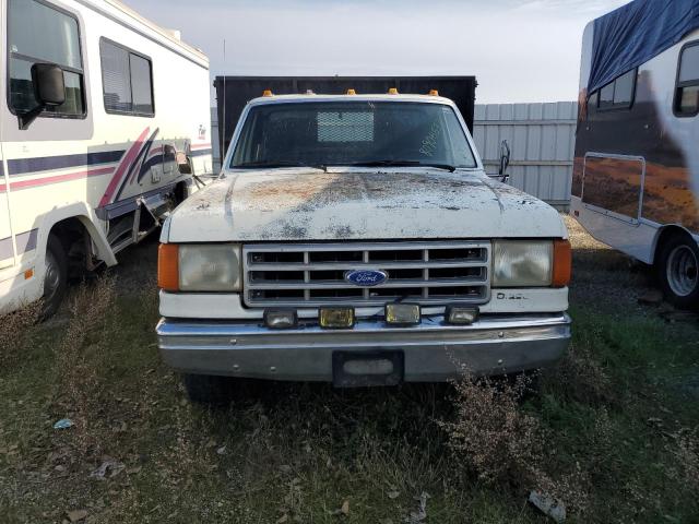 1FDKF37M8KKA20906 - 1989 FORD F350 WHITE photo 5