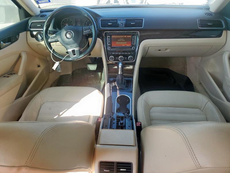 1VWCM7A37EC095677 - 2014 VOLKSWAGEN PASSAT SEL BURGUNDY photo 8