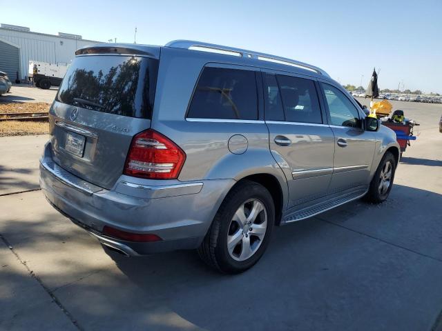 4JGBF7BE0AA584769 - 2010 MERCEDES-BENZ GL 450 4MATIC GRAY photo 3