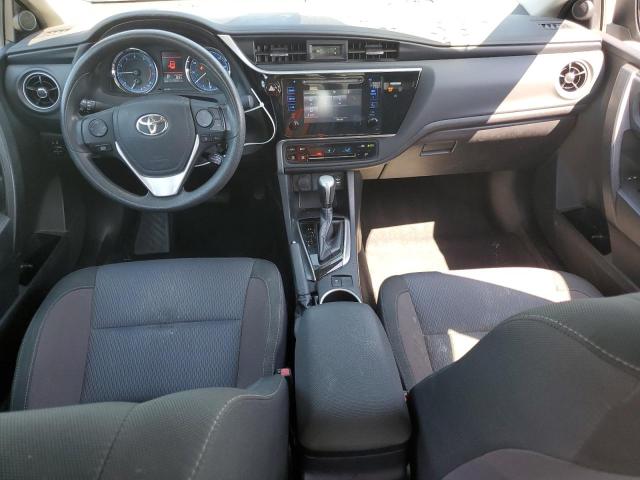 2T1BURHE3HC788226 - 2017 TOYOTA COROLLA L GRAY photo 8