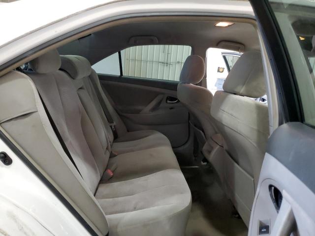 4T1BF3EK8BU591737 - 2011 TOYOTA CAMRY BASE WHITE photo 10