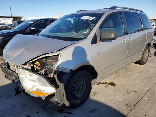 2009 TOYOTA SIENNA CE, 