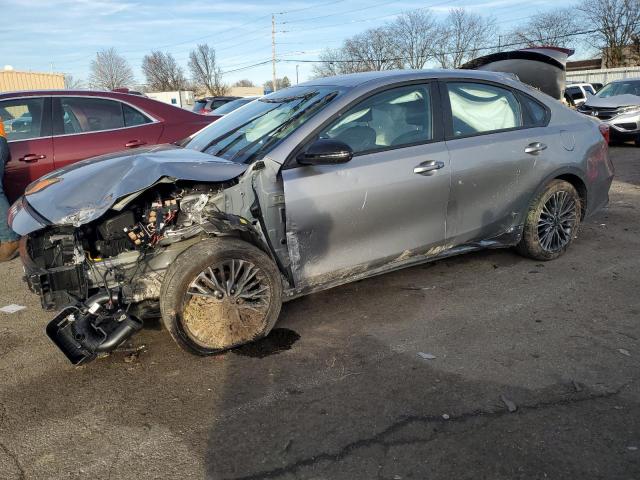 2023 KIA FORTE GT LINE, 