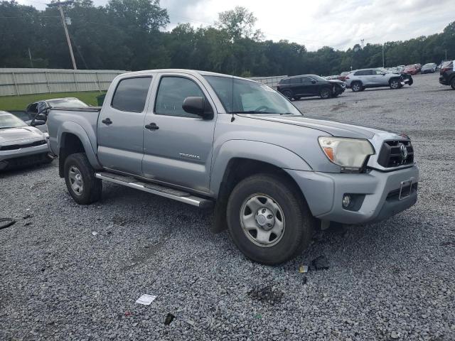 3TMLU4EN7FM183898 - 2015 TOYOTA TACOMA DOUBLE CAB SILVER photo 4