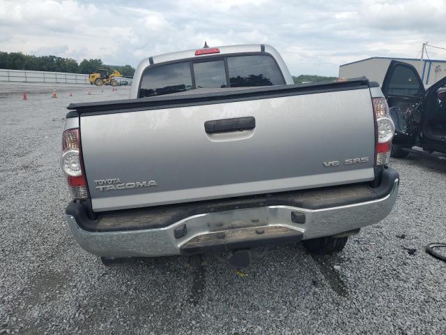 3TMLU4EN7FM183898 - 2015 TOYOTA TACOMA DOUBLE CAB SILVER photo 6