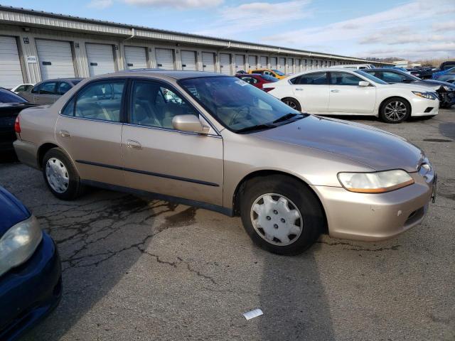 1HGCG5642YA109521 - 2000 HONDA ACCORD LX TAN photo 4