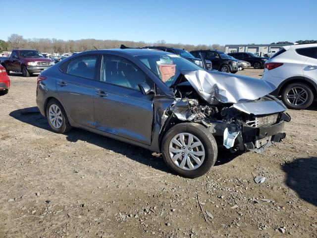 3KPC24A31JE017664 - 2018 HYUNDAI ACCENT SE GRAY photo 4