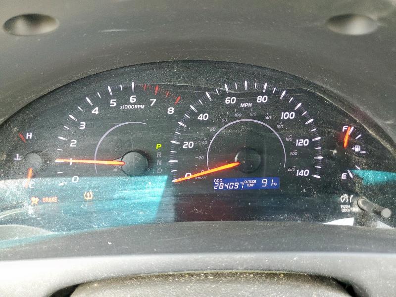 4T1BF3EK1BU196458 - 2011 TOYOTA CAMRY BASE ذهبي صورة 9