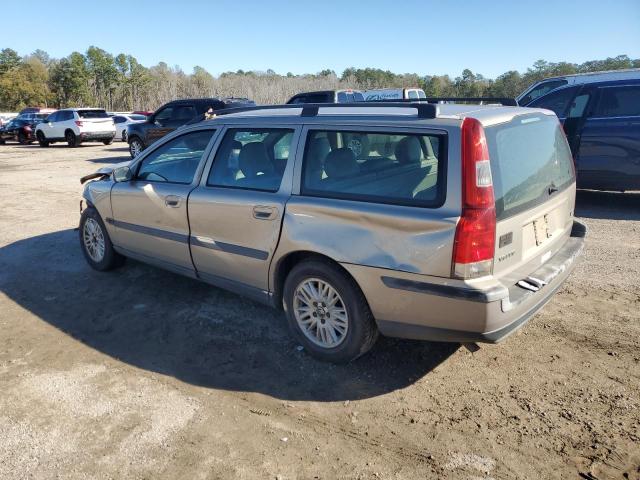 YV1SW61T041425988 - 2004 VOLVO V70 GOLD photo 2