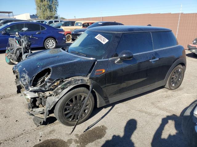 WMWXP5C51G3B77096 - 2016 MINI COOPER BLACK photo 1