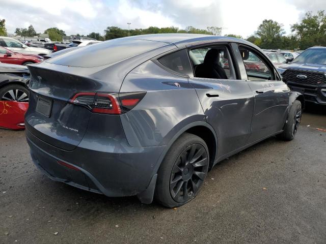 5YJYGDEE7MF190557 - 2021 TESLA MODEL Y GRAY photo 3