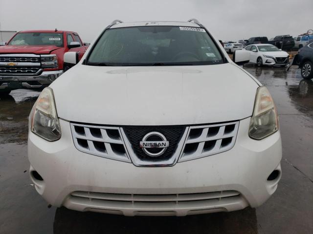 JN8AS5MV2CW415019 - 2012 NISSAN ROGUE S WHITE photo 5