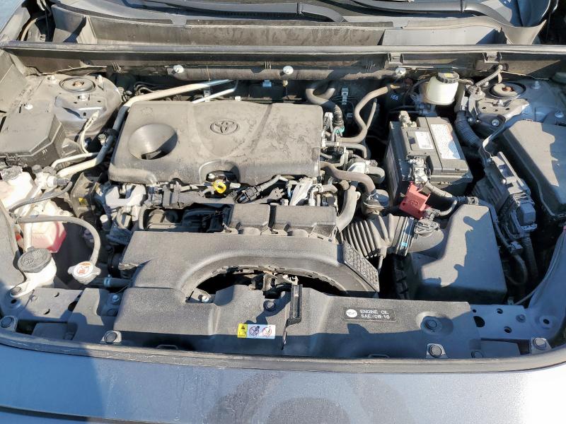 JTMH1RFV0KD014399 - 2019 TOYOTA RAV4 LE Сірий фото 11