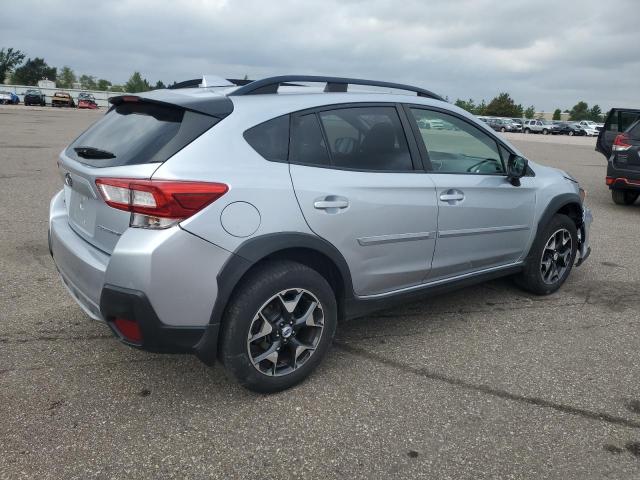 JF2GTACC2JH319129 - 2018 SUBARU CROSSTREK PREMIUM Արծաթագույն լուսանկար 3