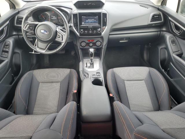 JF2GTACC2JH319129 - 2018 SUBARU CROSSTREK PREMIUM Արծաթագույն լուսանկար 8