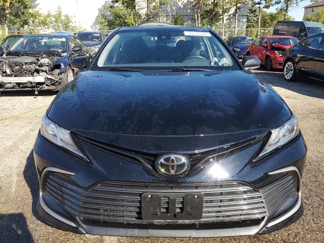 4T1C11AK1PU802717 - 2023 TOYOTA CAMRY LE BLACK photo 5