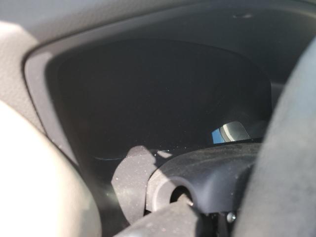 3CZRZ1H32PM702579 - 2023 HONDA HR-V LX WHITE photo 9