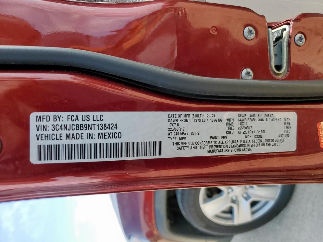3C4NJCBB9NT138424 - 2022 JEEP COMPASS LATITUDE 勃艮第红 照片 13