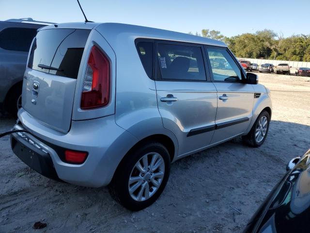 KNDJT2A67D7506545 - 2013 KIA SOUL + SILVER photo 3