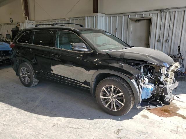 5TDJZRFH7JS536454 - 2018 TOYOTA HIGHLANDER SE 黑色 照片 4