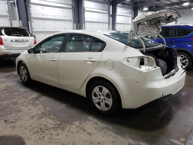 KNAFK4A66F5258966 - 2015 KIA FORTE LX WHITE photo 2