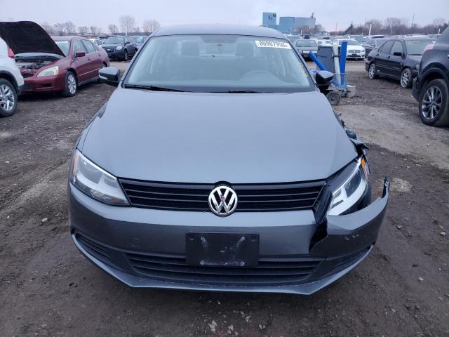 3VWDZ7AJ6BM099833 - 2011 VOLKSWAGEN JETTA SE GRAY photo 5